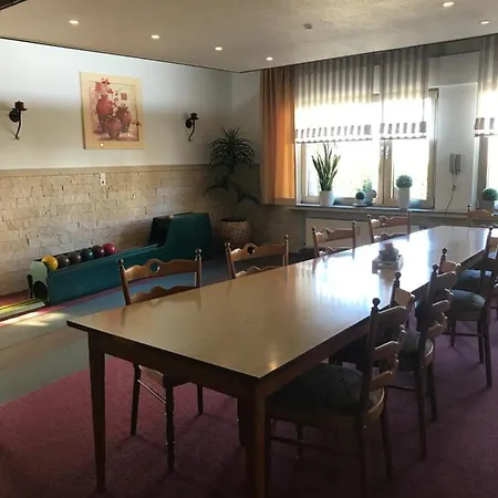 Zur Post - Restaurant 3* ברקרפלד