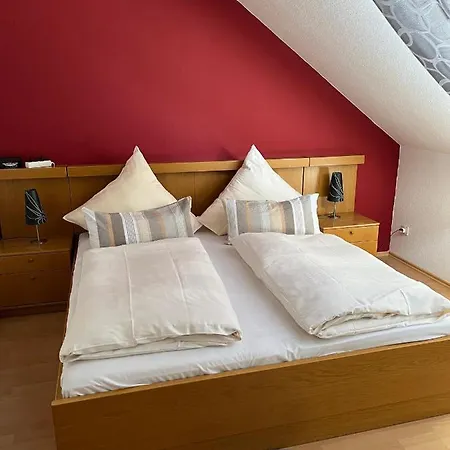 Zur Post - Restaurant בית הארחה