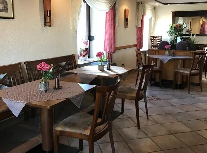 Zur Post - Restaurant 3* Breckerfeld