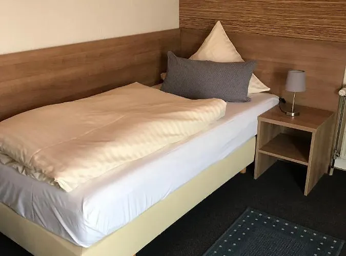 Zur Post - Restaurant بيت ضيافة Breckerfeld