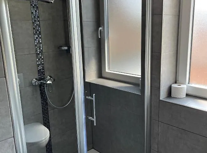 بيت ضيافة Zur Post - Restaurant Breckerfeld